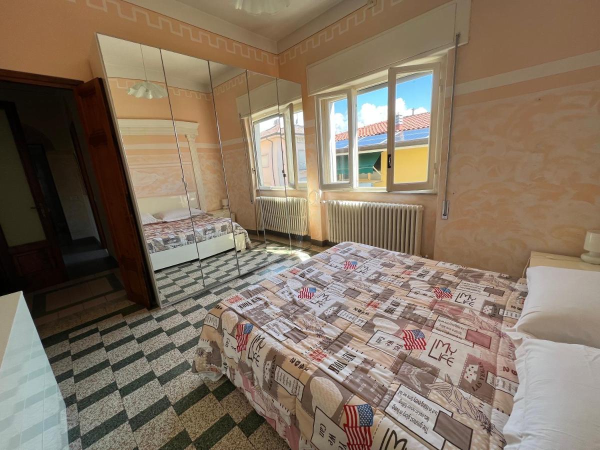 Sophia Mare 1 Apartment *
